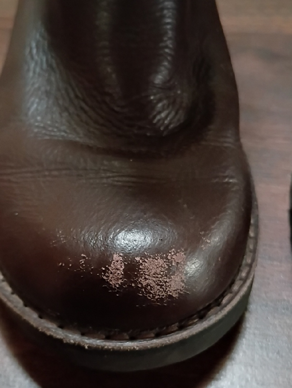 Boys UGG Brown Fall/Winter Treaded Boot Soles - Picture 2 of 7
